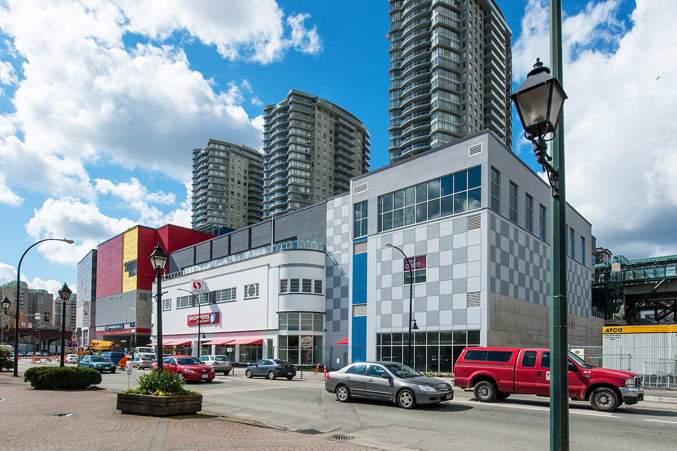 New Westminster Station | 200,000 SF of retail space that was anchored by Safeway, Shoppers Drug Mart and Landmark Cinemas