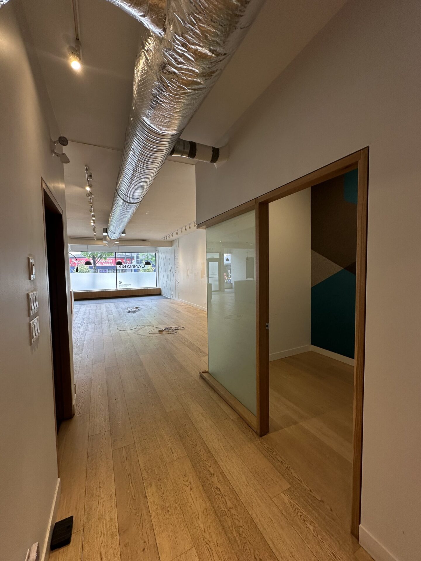 Commercial space for lease on Kingsway, Vancouver, BC